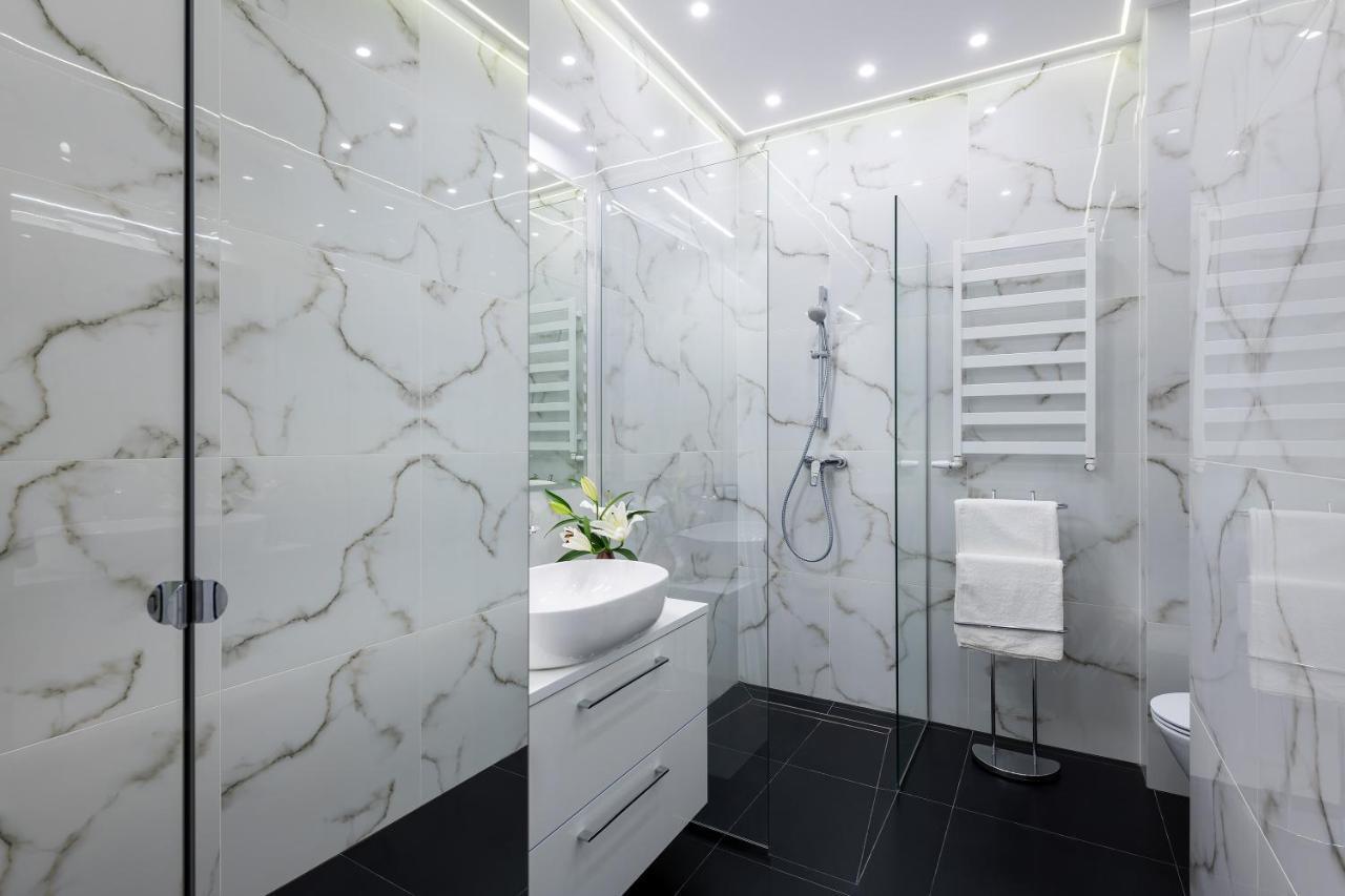 Marszalkowska Center Serviced Apartments Варшава Екстериор снимка