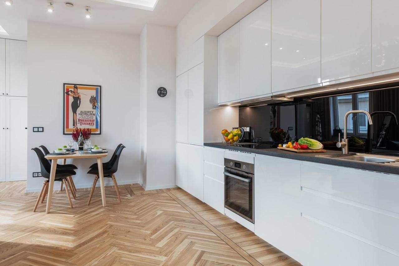 Marszalkowska Center Serviced Apartments Варшава Екстериор снимка