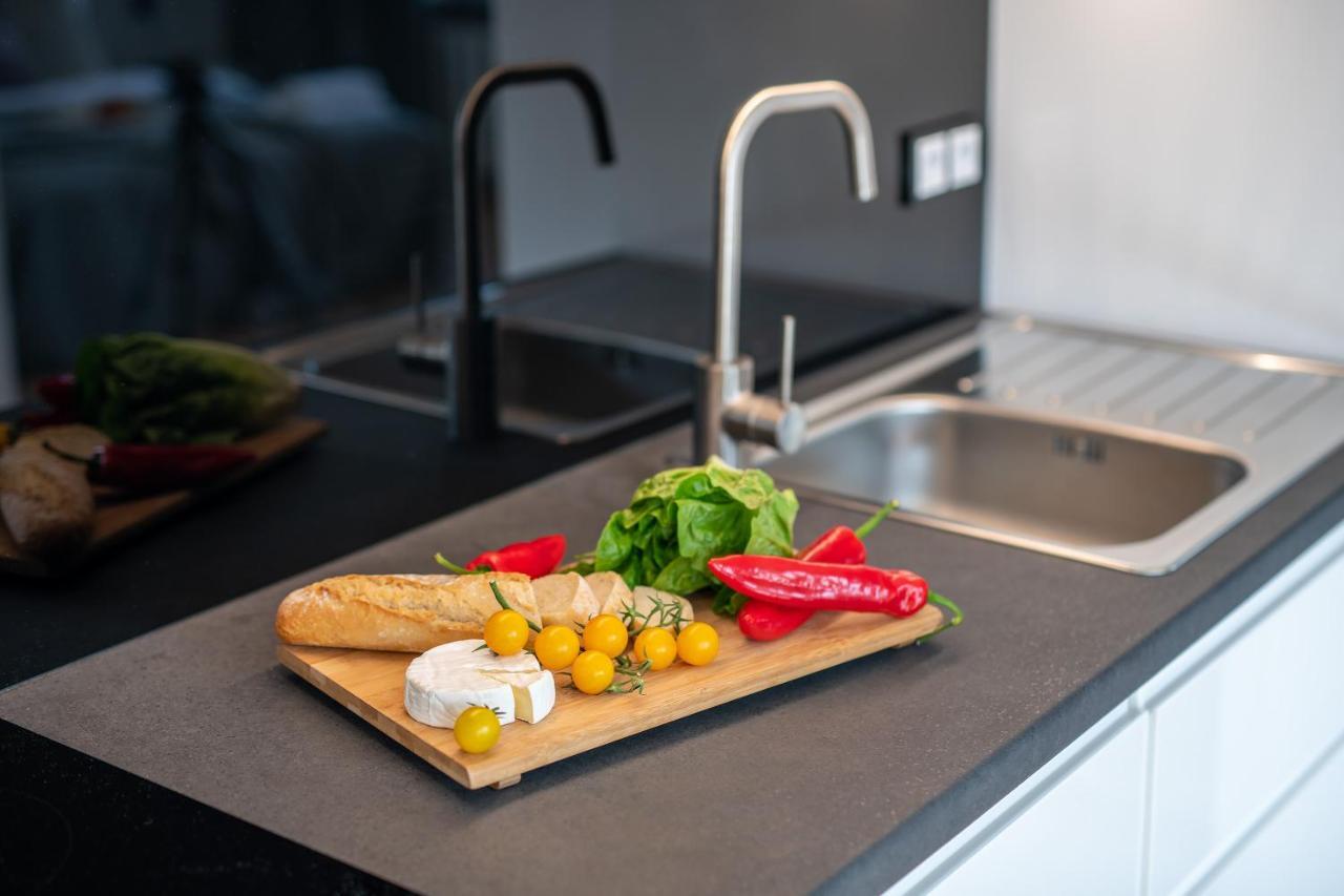 Marszalkowska Center Serviced Apartments Варшава Екстериор снимка